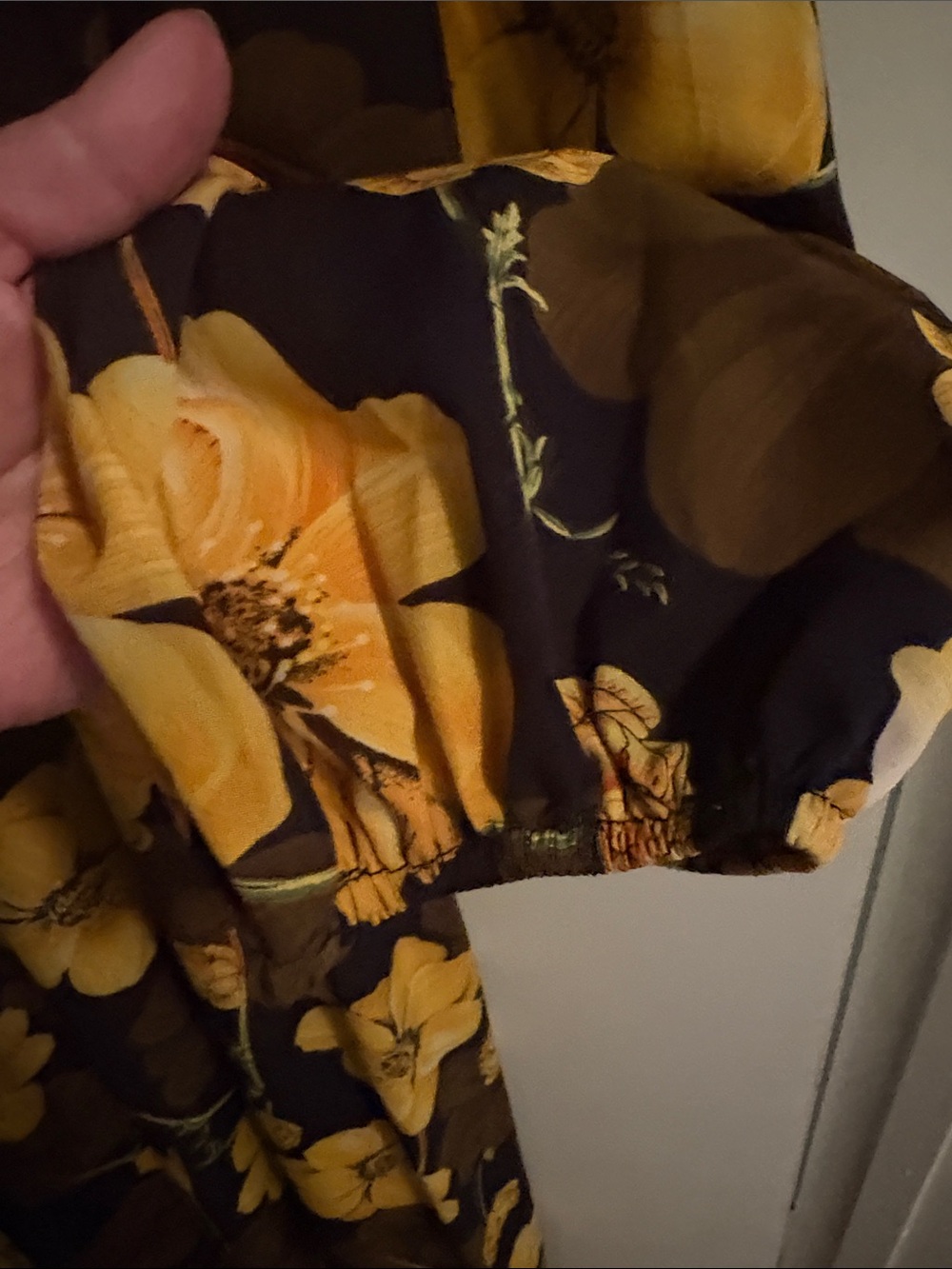 SHEIN Black Maxi Dress with Yellow Floral Print - Picture 4 of 6